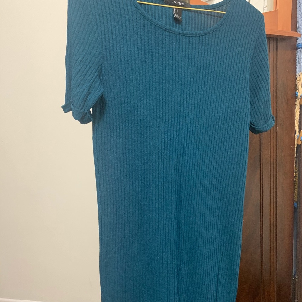 Never worn Forever 21 Midlength Tee-shirt Dress